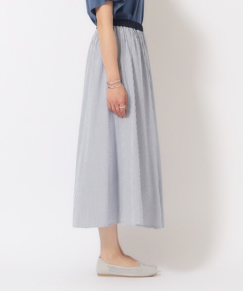 DRESKIP（ドレスキップ）の「◆【ストライプ/ギンガム】ふわり軽やか サッカーフレアスカート（スカート・レディース・ブルー系その他4/グリーン系3/ブラック系1・04/03/02）」の17枚目の写真