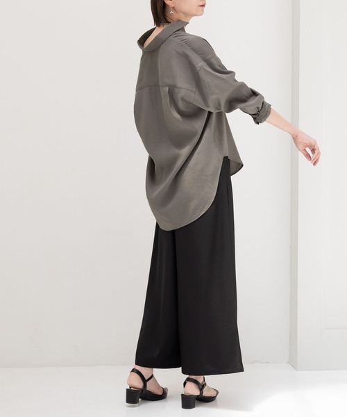 Elura（エルーラ）の「サラサラサマーリネンライクシャツ/113178（シャツ/ブラウス・レディース・ブラウン/ホワイト/チャコールグレー・FREE）」の9枚目の写真