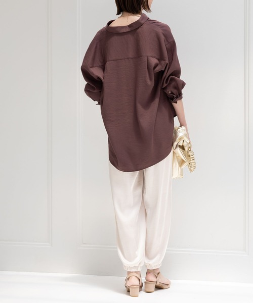 Elura（エルーラ）の「サラサラサマーリネンライクシャツ/113178（シャツ/ブラウス・レディース・ブラウン/ホワイト/チャコールグレー・FREE）」の16枚目の写真