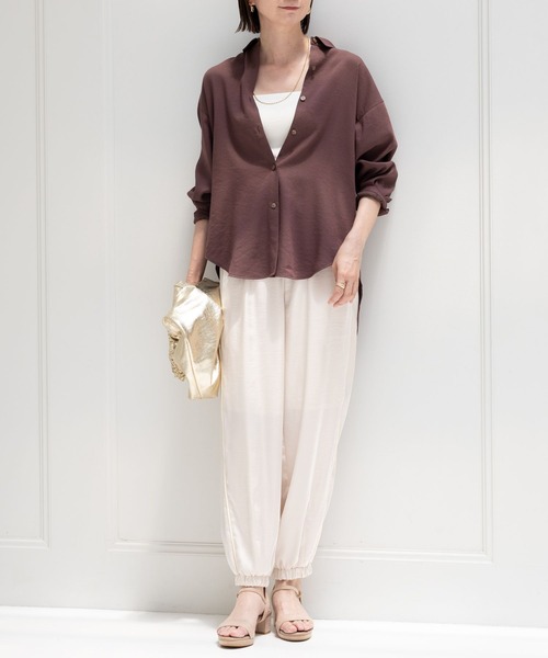 Elura（エルーラ）の「サラサラサマーリネンライクシャツ/113178（シャツ/ブラウス・レディース・ブラウン/ホワイト/チャコールグレー・FREE）」の17枚目の写真