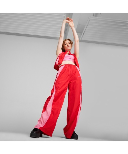 PUMA（プーマ）の「PUMA プーマ ウィメンズ デア トゥ ウーブン パラシュート パンツ（その他パンツ・レディース・ブラック/レッド・LARGE/X-SMALL/MEDIUM/SMALL）」の15枚目の写真