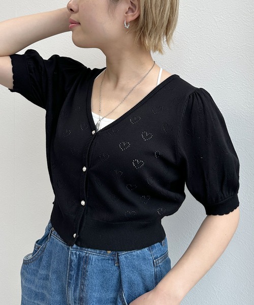 w closet（ダブルクローゼット）の「ハート柄半袖ニットカーディガン