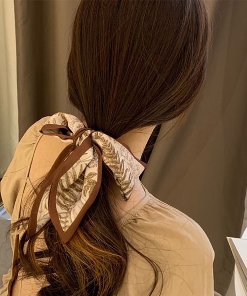 Miniministore（ミニミニストア）の「スカーフ ヘアバンド レディース ロング（バンダナ/スカーフ・レディース・ネイビー/ブラウン/ブラック×ホワイト/グリーン/オレンジ・FREE）」の12枚目の写真