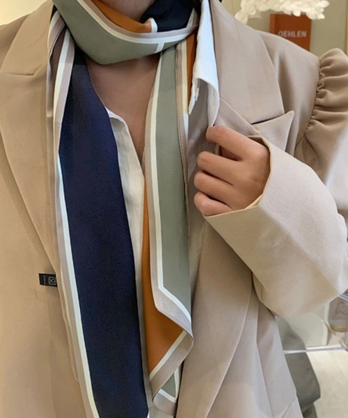 Miniministore（ミニミニストア）の「スカーフ ヘアバンド レディース ロング（バンダナ/スカーフ・レディース・ネイビー/ブラウン/ブラック×ホワイト/グリーン/オレンジ・FREE）」の7枚目の写真