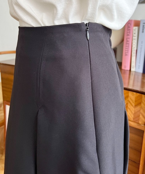 moment+（モーメントプラス）の「厚手TPUカットジョーゼットボックスプリーツミニスカパン（スカート・レディース・ブラック/アイボリー/チャコールグレー/ブラウン・M/L）」の8枚目の写真