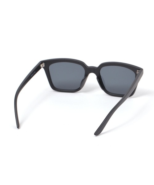 HEREIAM(ヘレイアム)の「【HEREIAM】UVカット/スクエアサングラス(サングラス・レディース・ブラック/チャコール・FREE)」の9枚目の写真