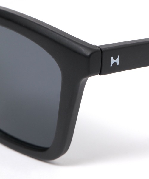 HEREIAM(ヘレイアム)の「【HEREIAM】UVカット/スクエアサングラス(サングラス・レディース・ブラック/チャコール・FREE)」の11枚目の写真