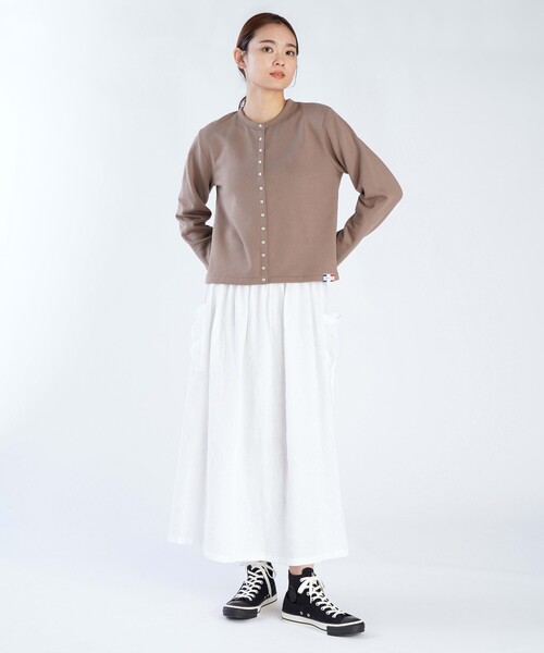 agnes b.(アニエスベー)の「オーガニックコットン メルトン 長袖 カーディガンプレッション "Le Classique"(カーディガン/ボレロ・レディース・ブラウン系その他・2/3/1)」の7枚目の写真