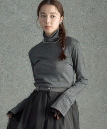 シアーラメスリーブデザイントップス