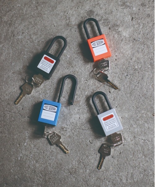 POST GENERAL(ポストジェネラル)の「【POSTPOST GENERAL/ポストジェネラル】NYLON PADLOCK /#P/G 077(その他雑貨・メンズ・ブラック/グレー/オレンジ/ブルー・FREE)」の8枚目の写真