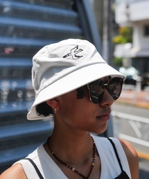 BANKS（バンクス）の「HAT/BANKS(バンクス)総柄ワンポイントCHILLグラフィックバケットハット（ハット）」