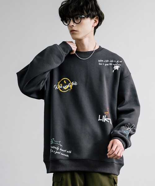 オーバーサイズ落書き総柄 裏起毛スウェットトレーナー（スウェット