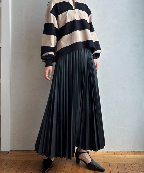 レザー調プリーツスカート