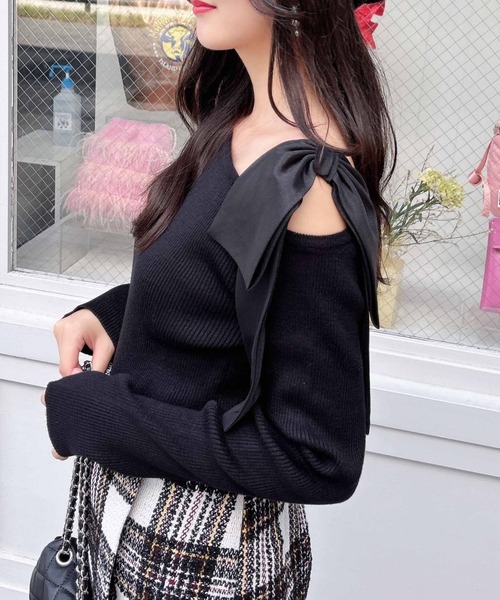 INGNI（イング）の「ワンショル肩リボンニット（ニット/セーター・レディース・グレー系その他/ブラック/オフホワイト/ボルドー・M）」の19枚目の写真