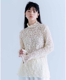 MEDE19F レースハイネックトップス