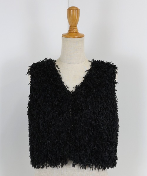 BLUEEAST(ブルーイースト)の「《お気に入り1.2万人突破!/4色展開》フェザーフリンジベスト(ベスト・レディース・アイボリー/ブラック/グレー/ピンク・MEDIUM)」の6枚目の写真