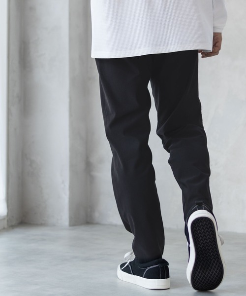 NAVY(ネイビー)の「NAVY FIT 裏起毛テーパードパンツ(その他パンツ・メンズ・ネイビー/ベージュ/ブラック/チャコールグレー・S/M/L/XL)」の5枚目の写真