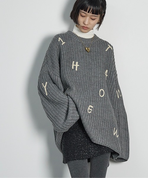 THE YOn(ザヨン)の「レタリング刺繍ルーズフィットニットプルオーバー(ニット/セーター・レディース・ブラック/アイボリー/グレー・FREE)」の11枚目の写真