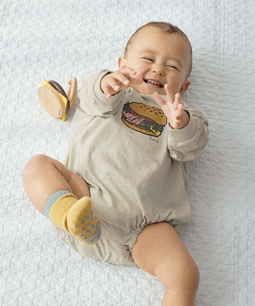 devirock（デビロック）の「綿100％ デビラボ プリント ゆったり 長袖 ロンパース（ロンパース・キッズ・ブルー系1/イエロー系1/グレー系1/パープル系1/グリーン系2/グリーン系1/ブルー系2/ホワイト系1・70cm/80ｃｍ）」の3枚目の写真