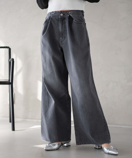 WEGO（ウィゴー）の「WEGO/ウエストフックデニムワイドパンツ（デニムパンツ・レディース・ライトインディゴブルー/スミクロ・SMALL/MEDIUM）」の2枚目の写真