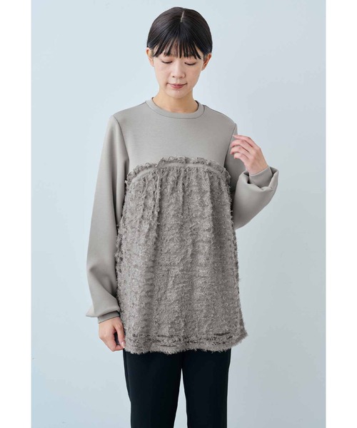 IEDIT（イディット）の「ＩＥＤＩＴ　フリンジジャカードチュールがドッキングした華やかダンボールプルオーバー（その他トップス・レディース・グレー/ブラック・M/L/LL/3L/S/4L）」の4枚目の写真