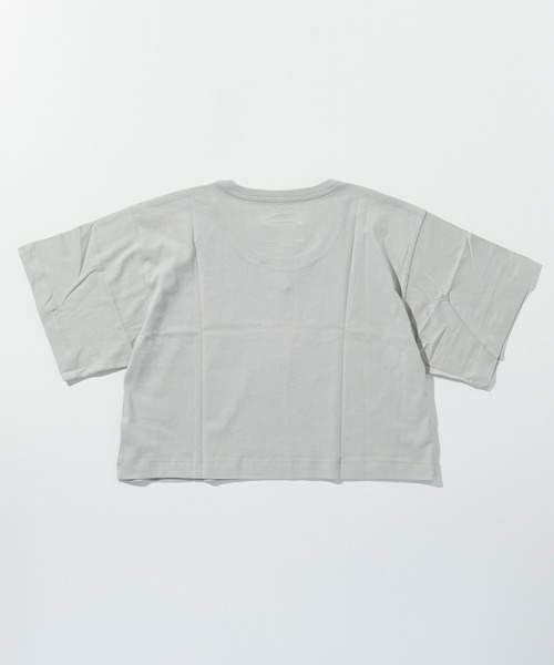MM6 Maison Margiela（ｴﾑｴﾑｼｯｸｽ ﾒｿﾞﾝ ﾏﾙｼﾞｪﾗ）の「MM6 Maison Margiela(エムエムシックス メゾン マルジェラ)Kids & Junior ブランドロゴ半袖Tシャツカットソー（Tシャツ/カットソー・キッズ・ライトグリーン/ライトグレー/ホワイト/ピンク/ブラック・14Y/16Y/12Y/10Y）」の8枚目の写真