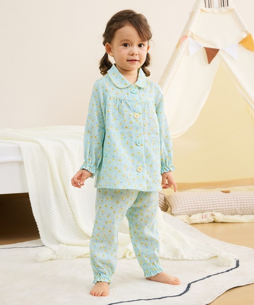 おなか安心ボタン付き長袖前開きガーリーガーゼパジャマ（小花