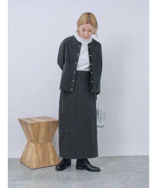 Samansa Mos2 blue（サマンサモスモスブルー）の「シャーリング衿プルオーバー（Tシャツ/カットソー・レディース・グレー/オフホワイト/ブラック・F）」の11枚目の写真