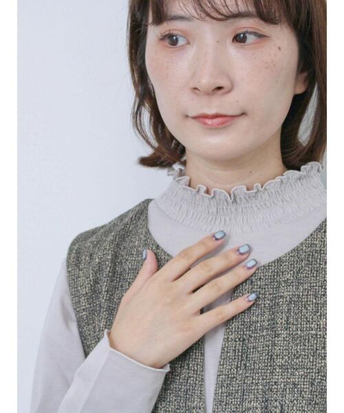 Samansa Mos2 blue（サマンサモスモスブルー）の「シャーリング衿プルオーバー（Tシャツ/カットソー・レディース・グレー/オフホワイト/ブラック・F）」の15枚目の写真