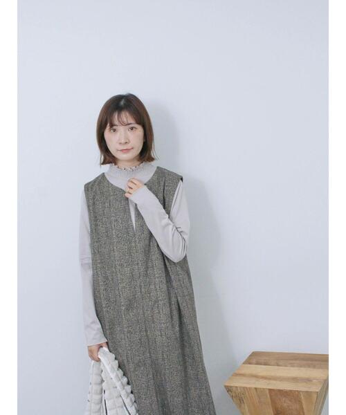 Samansa Mos2 blue（サマンサモスモスブルー）の「シャーリング衿プルオーバー（Tシャツ/カットソー・レディース・グレー/オフホワイト/ブラック・F）」の20枚目の写真