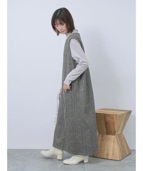 Samansa Mos2 blue（サマンサモスモスブルー）の「シャーリング衿プルオーバー（Tシャツ/カットソー・レディース・グレー/オフホワイト/ブラック・F）」の21枚目の写真