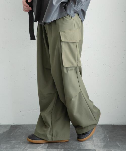 SENSE OF PLACE by URBAN RESEARCH（センスオブプレイスバイアーバンリサーチ）の「『ユニセックス』『セットアップ対応』ワイドカーゴパンツ（その他パンツ・メンズ・ブラウン/ブラック/カーキ・MEDIUM/SMALL/LARGE）」の12枚目の写真