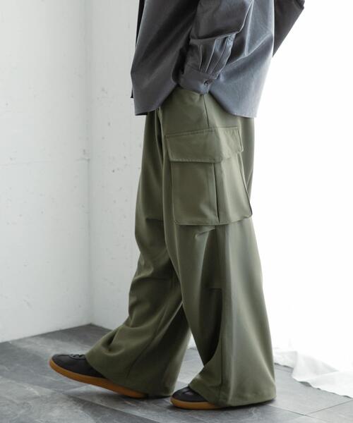 SENSE OF PLACE by URBAN RESEARCH（センスオブプレイスバイアーバンリサーチ）の「『ユニセックス』『セットアップ対応』ワイドカーゴパンツ（その他パンツ・メンズ・ブラウン/ブラック/カーキ・MEDIUM/SMALL/LARGE）」の11枚目の写真