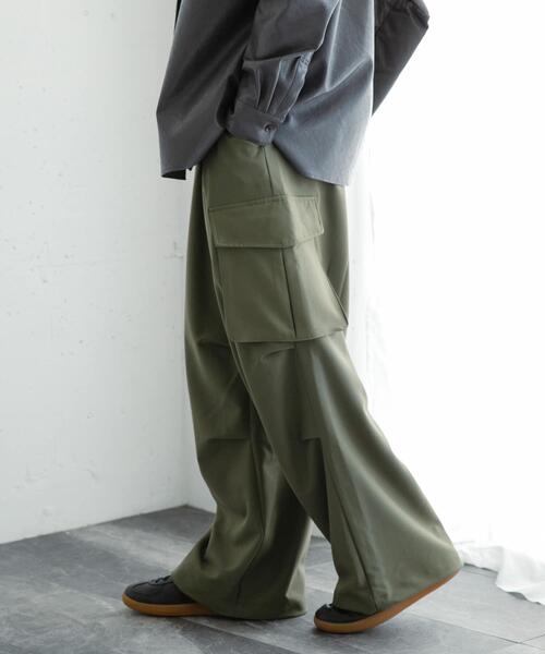 SENSE OF PLACE by URBAN RESEARCH（センスオブプレイスバイアーバンリサーチ）の「『ユニセックス』『セットアップ対応』ワイドカーゴパンツ（その他パンツ・メンズ・ブラウン/ブラック/カーキ・MEDIUM/SMALL/LARGE）」の10枚目の写真