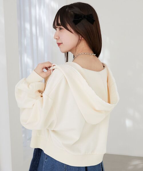 MAJESTIC LEGON(マジェスティックレゴン)の「フードレースジップパーカー(パーカー・レディース・グレー/ブラック/アイボリー・MEDIUM)」の9枚目の写真