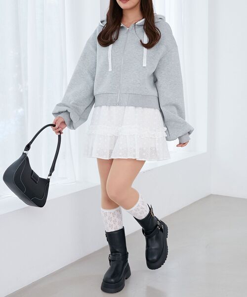 MAJESTIC LEGON(マジェスティックレゴン)の「フードレースジップパーカー(パーカー・レディース・グレー/ブラック/アイボリー・MEDIUM)」の12枚目の写真