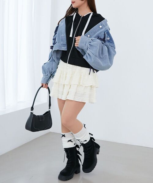 MAJESTIC LEGON(マジェスティックレゴン)の「フードレースジップパーカー(パーカー・レディース・グレー/ブラック/アイボリー・MEDIUM)」の19枚目の写真