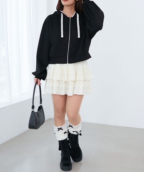 MAJESTIC LEGON(マジェスティックレゴン)の「フードレースジップパーカー(パーカー・レディース・グレー/ブラック/アイボリー・MEDIUM)」の22枚目の写真