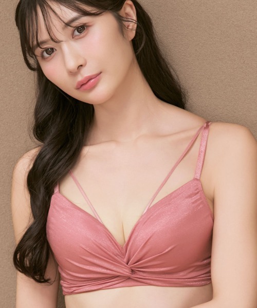 aimerfeel(エメフィール)の「シアーラメチュール aimerfeel楽ブラ(R) 単品ブラジャー(ブラジャー・レディース・ベージュ/ブラック/ライラック/サーモンピンク/シルバーグレー・B65/C65/D65/E65/B70/C70/D70/E70/B75/C75/D75/E75)」の5枚目の写真