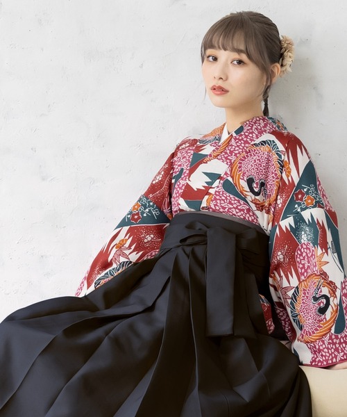 自分らしくハレの日を。レディース袴4点セット（着物・襦袢・下帯・袴