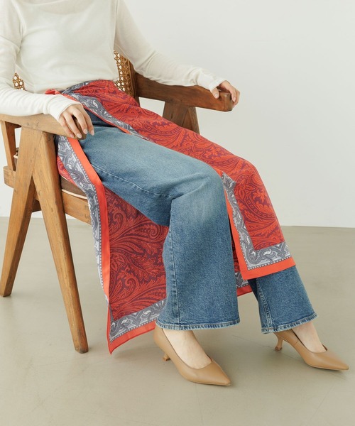 BAYFLOW(ベイフロー)の「90×90 ペイズリースカーフ(バンダナ/スカーフ・レディース・アイボリー/レッド・FREE)」の14枚目の写真