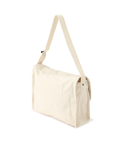 MHL.（エムエイチエル）の「WASHED COTTON DRILL（ショルダーバッグ・レディース・ブラック/ベージュ系その他2・FREE）」の11枚目の写真