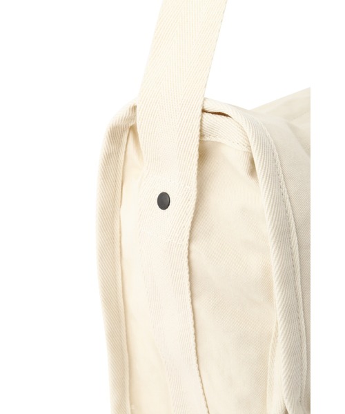 MHL.（エムエイチエル）の「WASHED COTTON DRILL（ショルダーバッグ・レディース・ブラック/ベージュ系その他2・FREE）」の13枚目の写真