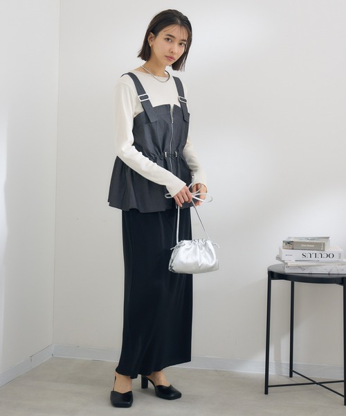 KATHARINE ROSS（キャサリンロス）の「【KATHARINE ROSS】WZIPペプラムベスト（ベスト・レディース・ブラック/ネイビー・MEDIUM）」の6枚目の写真