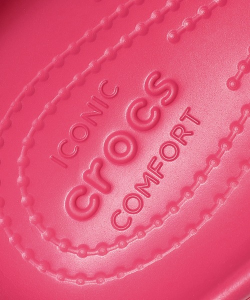 crocs(クロックス)の「crocs WOMENS CROCS CLASSIC BAE CLOG 206302-6ZQ(サンダル・レディース・ピンク・24㎝/23㎝/22cm)」の5枚目の写真