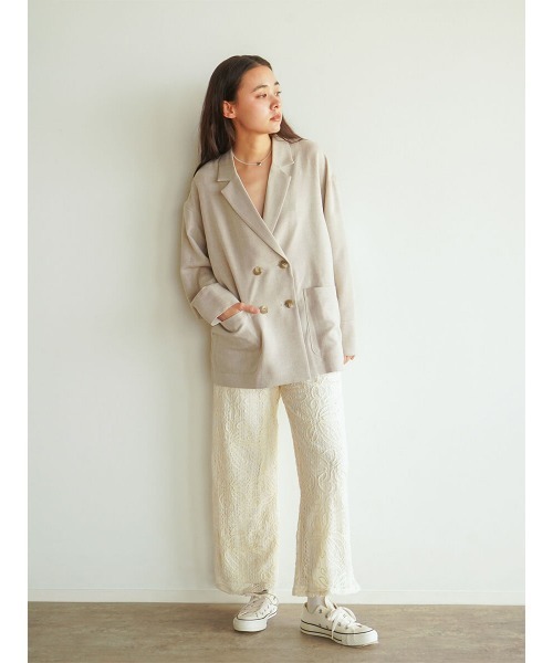 FIKA.(フィーカ)の「Flower embroidery wide pants(その他パンツ・レディース・モカ/オフホワイト・MEDIUM)」の3枚目の写真