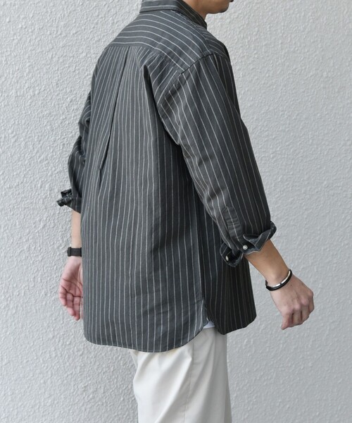 SHIPS any（シップス エニィ）の「SHIPS any:〈洗濯機可能〉コットン/リネン ストライプ ７分袖 レギュラー シャツ◇（シャツ/ブラウス・メンズ・オリーブ/ベージュ/ホワイト/ネイビー・X-LARGE/LARGE/MEDIUM/SMALL）」の7枚目の写真