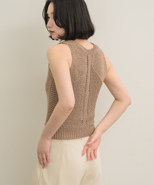 NEUNA（ヌナ）の「2wayスラブニットトップス（タンクトップ・レディース・オフホワイト/ブラウン/ベージュ・FREE）」の20枚目の写真