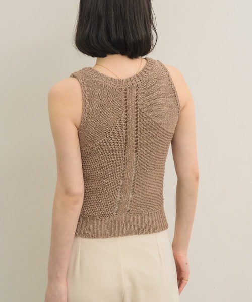 NEUNA（ヌナ）の「2wayスラブニットトップス（タンクトップ・レディース・オフホワイト/ブラウン/ベージュ・FREE）」の19枚目の写真