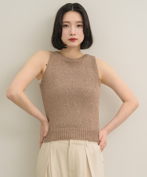 NEUNA（ヌナ）の「2wayスラブニットトップス（タンクトップ・レディース・オフホワイト/ブラウン/ベージュ・FREE）」の16枚目の写真